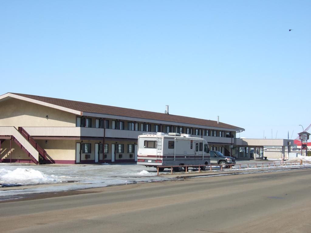 Vegreville Wild Rose Inn מראה חיצוני תמונה